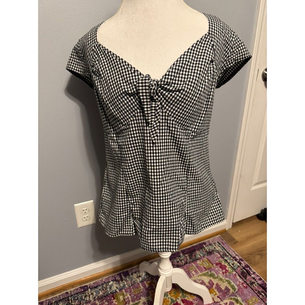 Torrid Retro Black White Plaid Gingham Blouse Size 0 Large 12 Side Zip Shirt